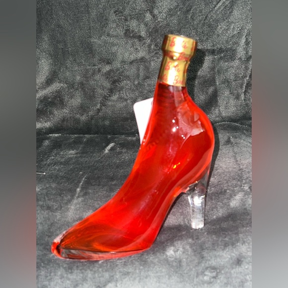 Barbie Strawberry Bellini Bubbly Drink Topper In Glass Heel Shoe NEW 9” x 6.5” - Picture 2 of 7